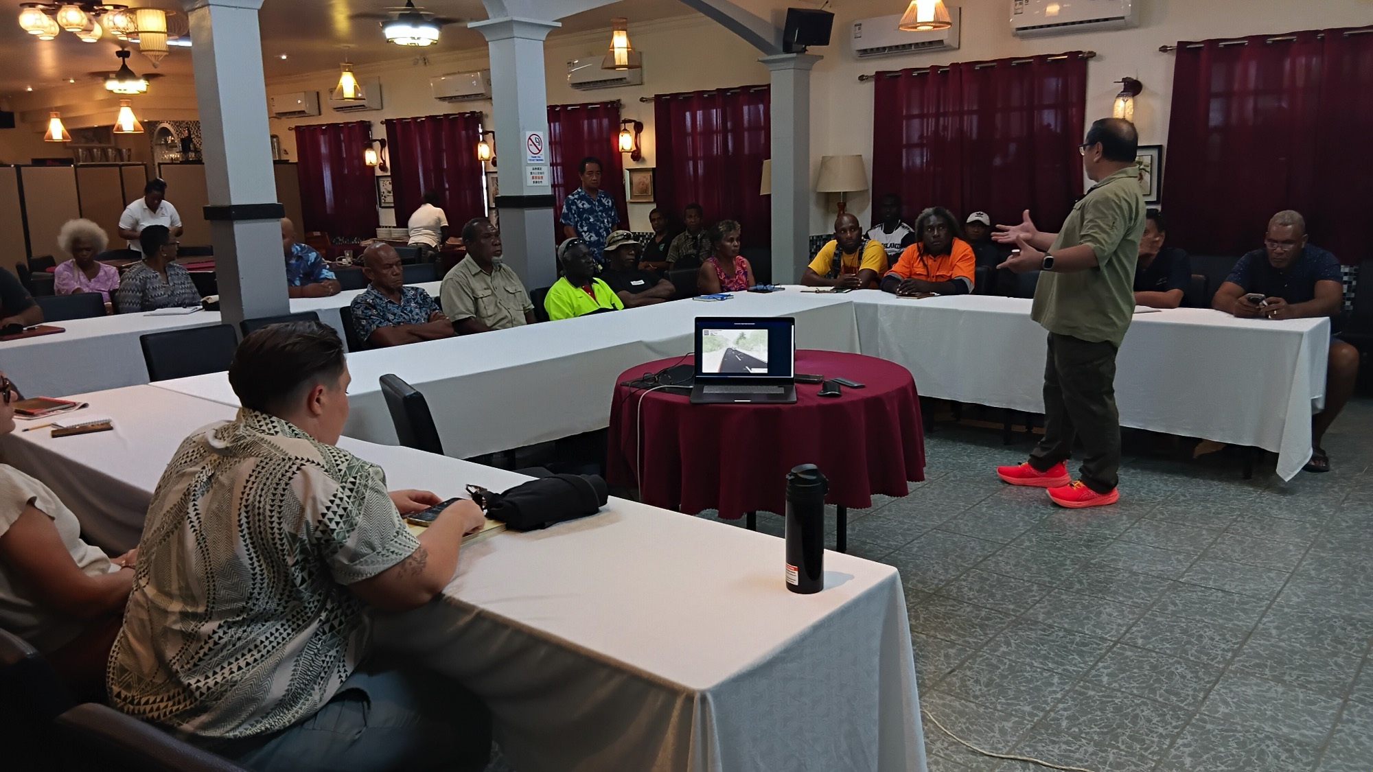 Engaging Local Contractors on Inclusive Road Works Strategy