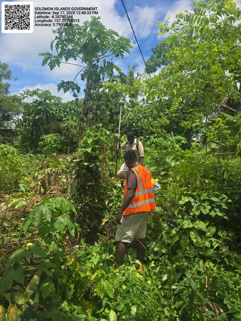 Boundary identification by Lands Department of Western Province for the AOG Footpath.