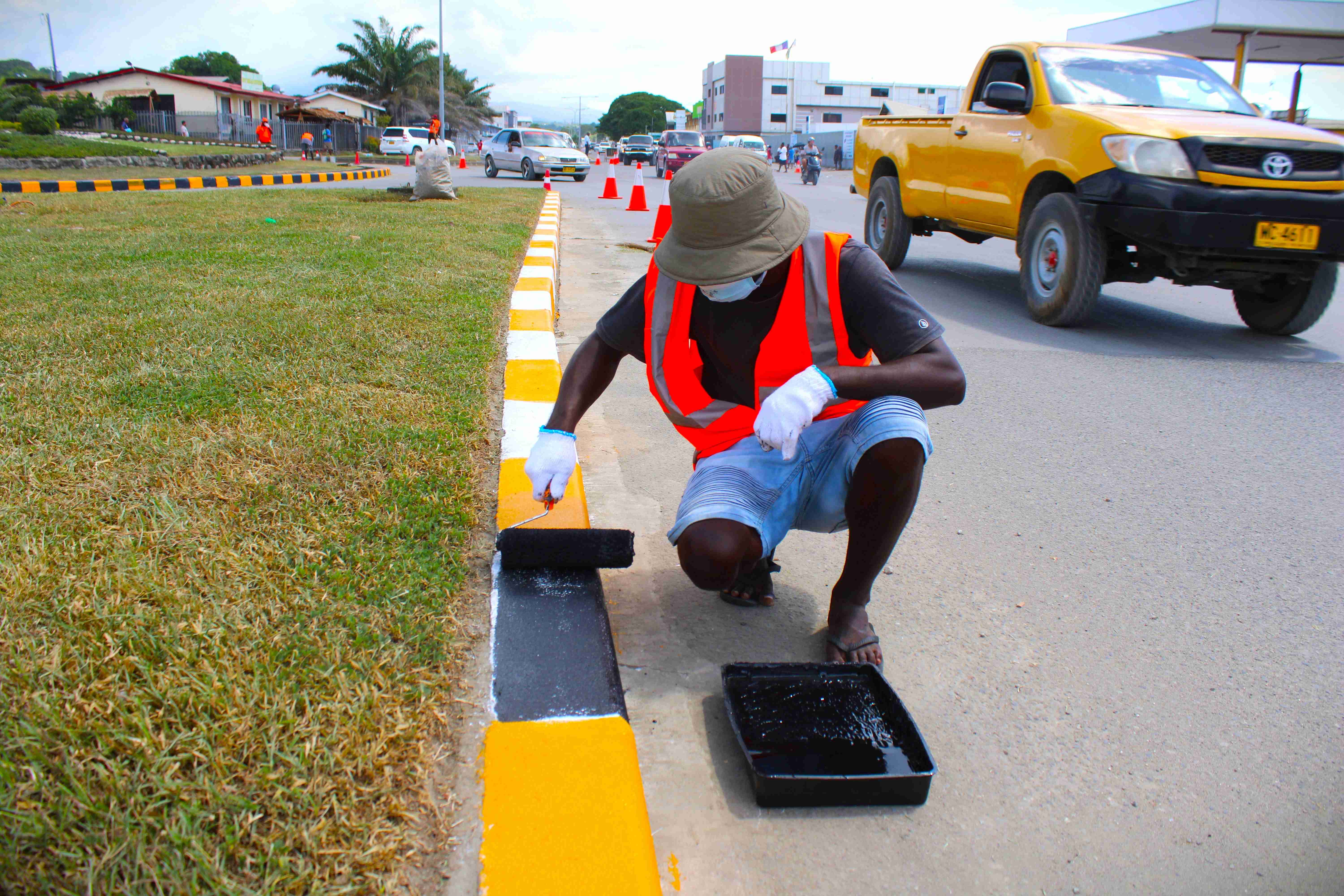 CAUSE II Kerb Painting Works Begin in Honiara