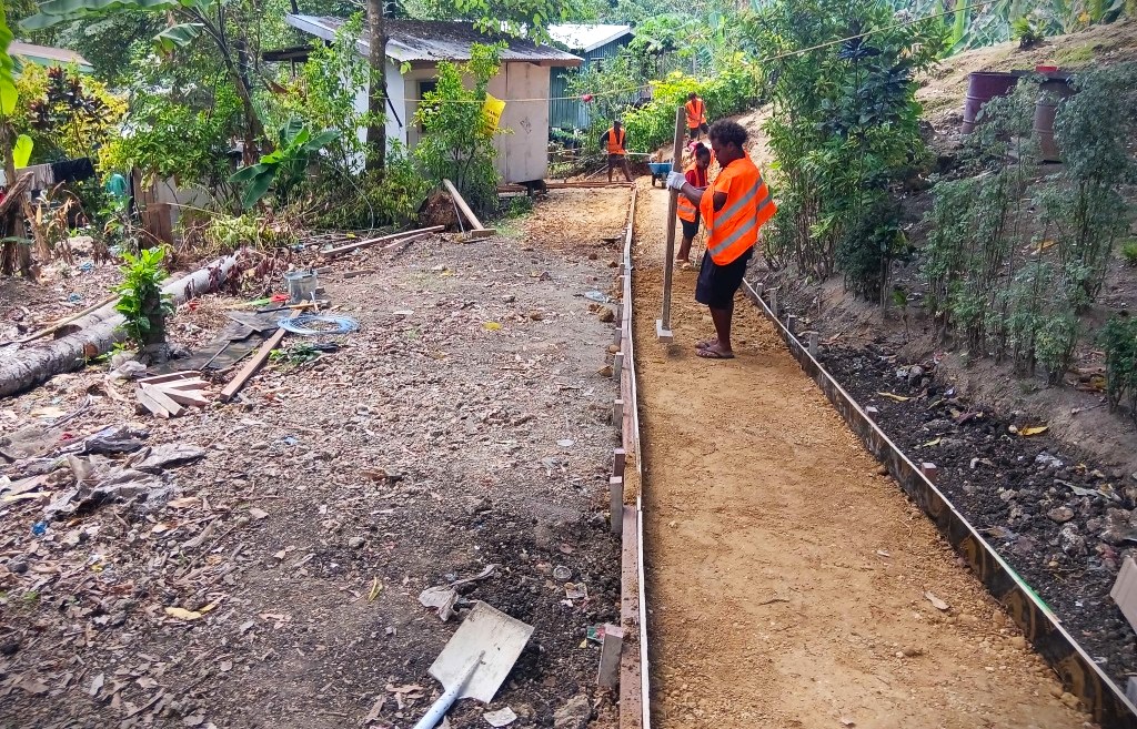 Grass Valley Footpath Project Begins